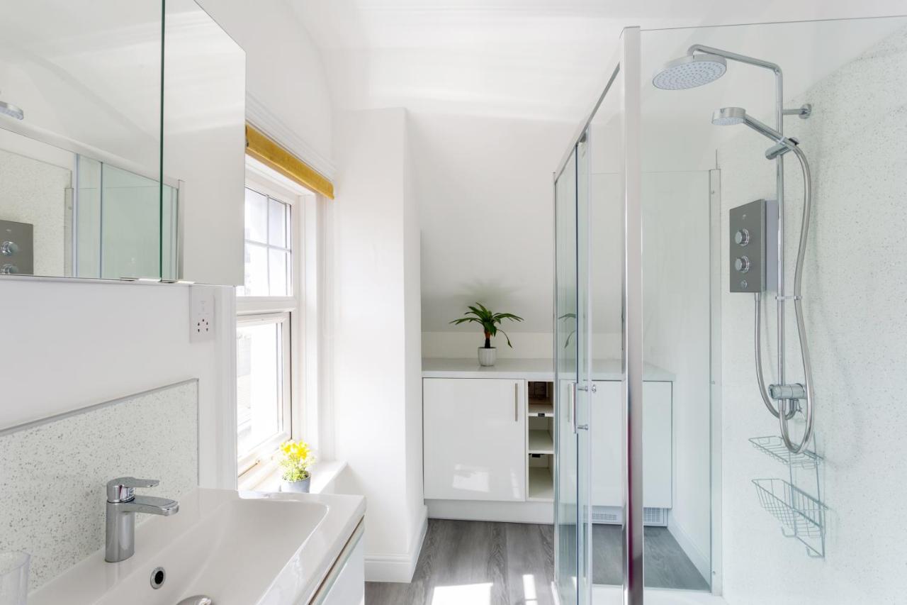 Beach View Luxury Apartment Lyme Regis Buitenkant foto