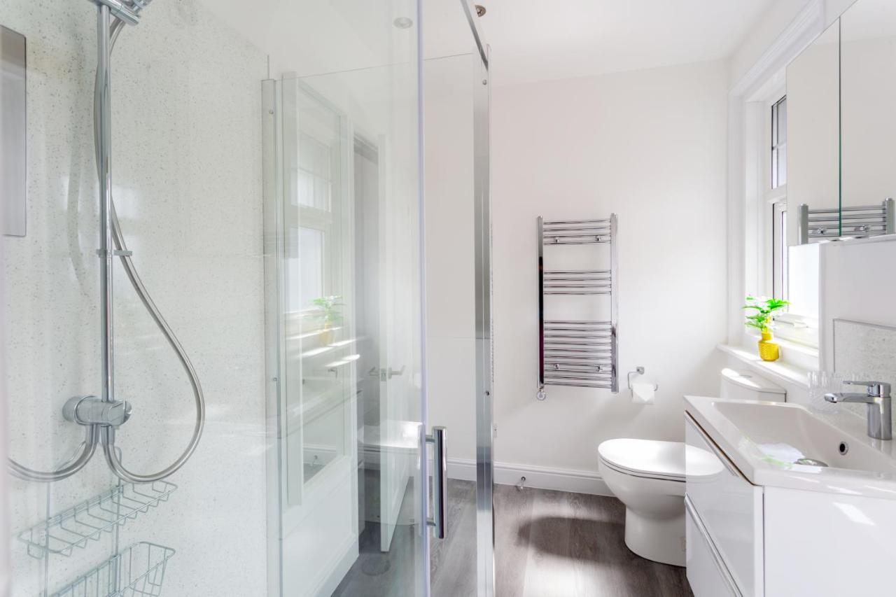 Beach View Luxury Apartment Lyme Regis Buitenkant foto